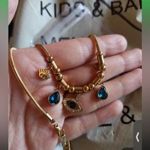 Eye & Rhinestone Decor pendant Necklace